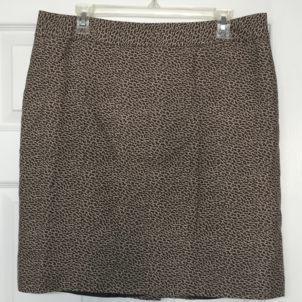 Ann Taylor Loft Animal Print Silk Blend Straight Skirt Sz 14 - Picture 2 of 4